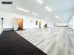 Prodej kanceláře, Štěchovice, Krátká, 300 m2