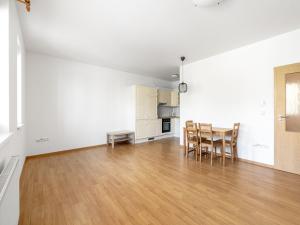 Pronájem bytu 2+kk, Praha - Hlubočepy, Högerova, 56 m2