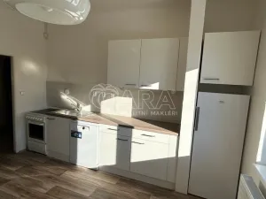 Pronájem bytu 2+1, Mnichovice, Pod mohylou, 78 m2