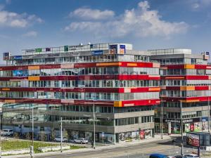 Pronájem kanceláře, Praha - Motol, Plzeňská, 413 m2