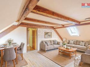 Prodej rodinného domu, Dubá - Deštná, 800 m2
