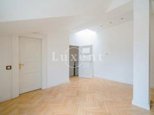 Pronájem bytu 3+1, Praha - Josefov, Pařížská, 168 m2