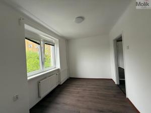 Prodej bytu 3+1, Litvínov - Chudeřín, Horská, 58 m2