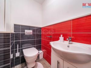 Prodej bytu 3+1, Plzeň - Doudlevce, Heyrovského, 80 m2