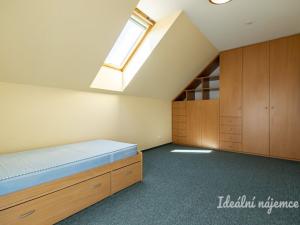 Pronájem bytu 5+kk, Praha - Kolovraty, Meduňková, 150 m2