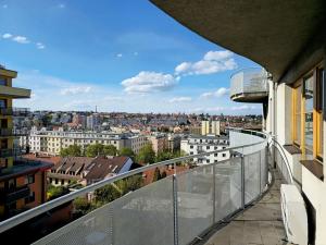 Pronájem bytu 3+kk, Praha - Břevnov, Šlikova, 102 m2