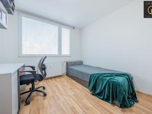 Prodej bytu 4+1, Praha - Kobylisy, Tanvaldská, 90 m2