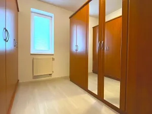 Pronájem vily, Statenice, Za Roklí, 336 m2