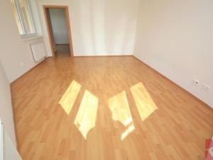 Pronájem bytu 2+kk, Praha - Strašnice, Strančická, 58 m2