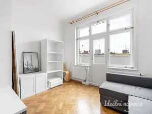 Pronájem bytu 1+kk, Praha - Vinohrady, Chrudimská, 22 m2