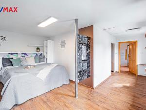 Prodej rodinného domu, Byšice, 5. května, 300 m2