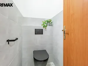 Prodej rodinného domu, Byšice, 5. května, 300 m2