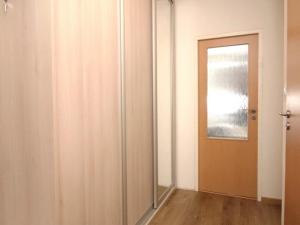 Pronájem bytu 2+kk, Praha - Krč, Vikova, 42 m2
