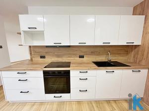 Pronájem bytu 1+1, Prostějov, nám. Spojenců, 40 m2