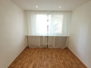 Pronájem bytu 3+kk, Kladno, Děčínská, 67 m2