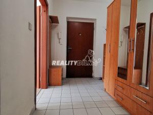 Pronájem bytu 1+kk, Praha - Libeň, Na kopečku, 41 m2
