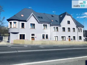 Prodej bytu 2+kk, Praha - Hrdlořezy, Českobrodská, 54 m2