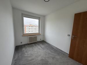 Pronájem bytu 4+1, Zlín, Družstevní, 74 m2