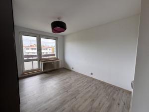 Pronájem bytu 4+1, Zlín, Družstevní, 74 m2