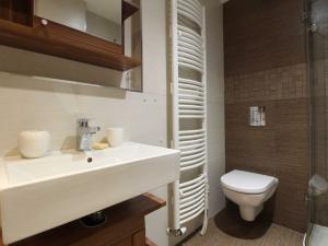 Pronájem bytu 2+kk, Praha - Hodkovičky, Na lysinách, 43 m2