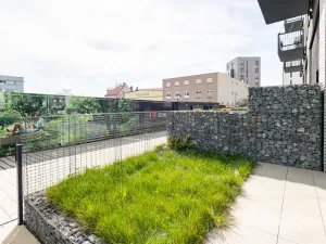 Pronájem bytu 1+kk, Praha - Holešovice, V háji, 43 m2