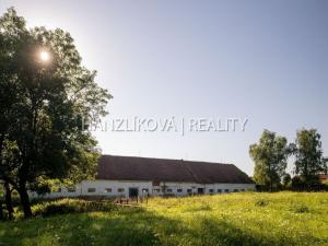 Prodej zemědělské usedlosti, Pištín, 200 m2