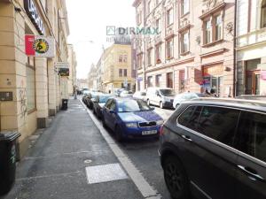 Pronájem obchodního prostoru, Plzeň - Vnitřní Město, Sedláčkova, 58 m2