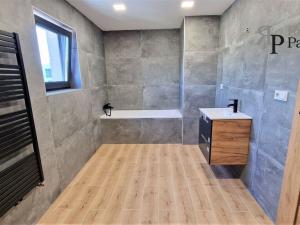 Pronájem bytu 4+kk, Ostrava - Muglinov, Betonářská, 88 m2