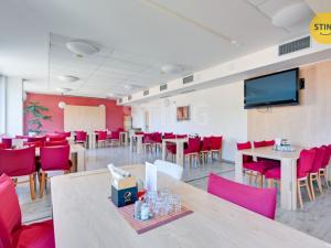 Prodej obchodního prostoru, Velehrad, Salašská, 1600 m2