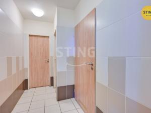 Prodej obchodního prostoru, Velehrad, Salašská, 1600 m2