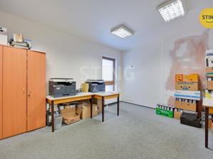Prodej obchodního prostoru, Velehrad, Salašská, 1600 m2