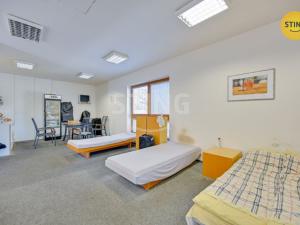 Prodej obchodního prostoru, Velehrad, Salašská, 1600 m2