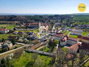 Prodej obchodního prostoru, Velehrad, Salašská, 1600 m2
