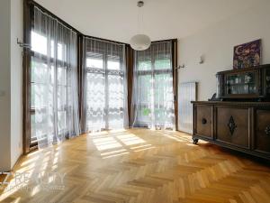 Prodej vily, Praha - Klánovice, Ke znaku, 300 m2
