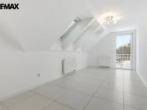 Prodej rodinného domu, Jenišov - Pod Rohem, K Rohu, 210 m2