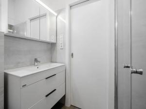 Pronájem bytu 1+kk, Praha - Žižkov, Řehořova, 29 m2