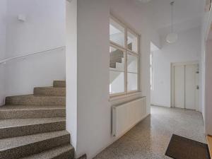 Pronájem kanceláře, Praha - Vinohrady, Fričova, 74 m2