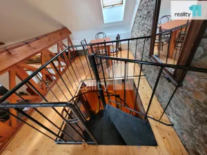 Pronájem obchodního prostoru, Kolín - Kolín III, Havelcova, 100 m2