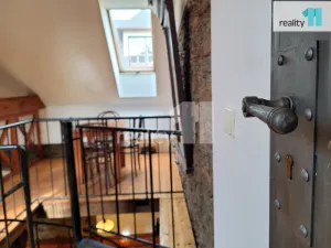 Pronájem obchodního prostoru, Kolín - Kolín III, Havelcova, 100 m2