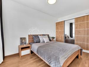 Prodej bytu 2+kk, Praha - Třebonice, Thomasova, 46 m2