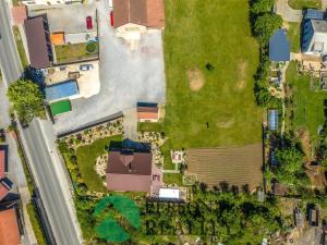 Prodej pozemku pro bydlení, Tachlovice, Karlštejnská, 1896 m2