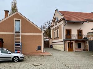 Prodej rodinného domu, Čečelice, Všetatská, 1000 m2