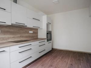 Prodej bytu 2+1, Velká nad Veličkou, 52 m2