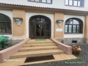 Pronájem bytu 2+1, Praha - Kunratice, Mašatova, 90 m2