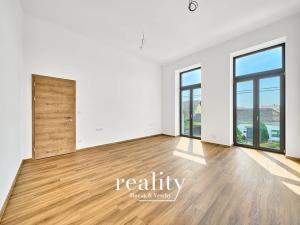 Prodej bytu 2+kk, Znojmo, 100 m2