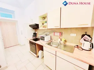 Pronájem bytu 1+1, Praha - Vyšehrad, Neklanova, 33 m2