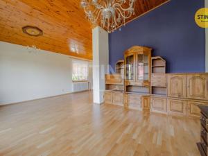 Prodej rodinného domu, Holasovice - Loděnice, 232 m2