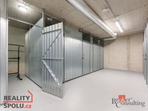 Pronájem bytu 1+kk, Praha - Modřany, Mezi vodami, 30 m2