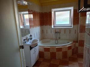 Pronájem bytu 2+1, Prostějov - Vrahovice, Vrahovická, 65 m2