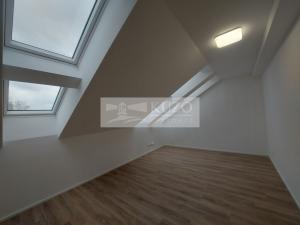 Pronájem bytu 3+kk, Praha - Dolní Chabry, Počeradská, 85 m2